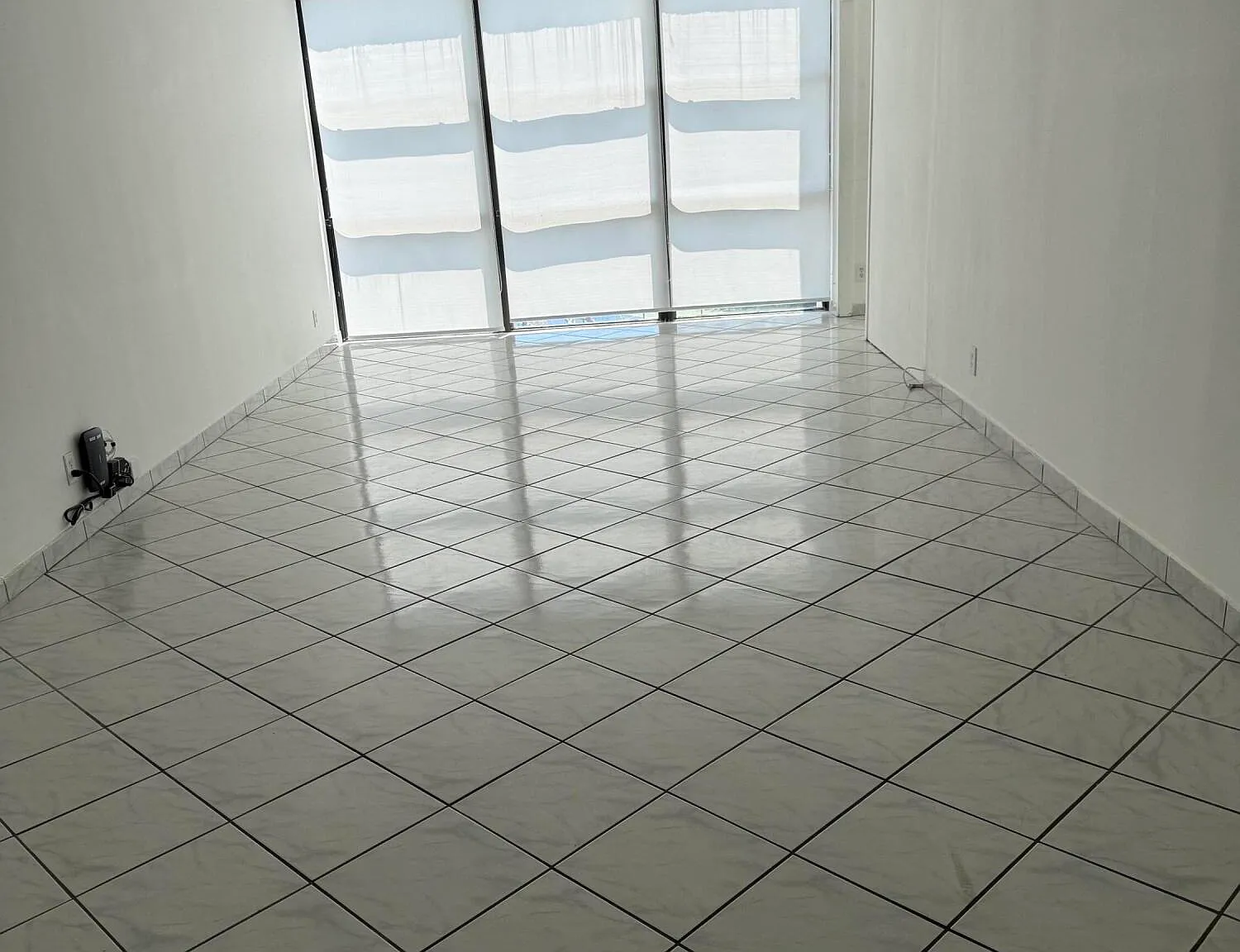 Towers Of Ocean View — Photo 2
