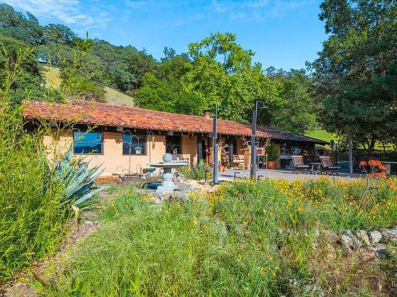 3rd image of 27650 River Road