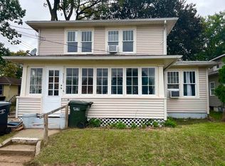 3113 Pleasant St, South Bend, IN 46615