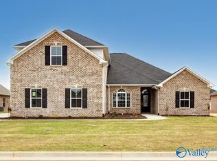 26408 Woodfield Dr, Athens, AL 35613
