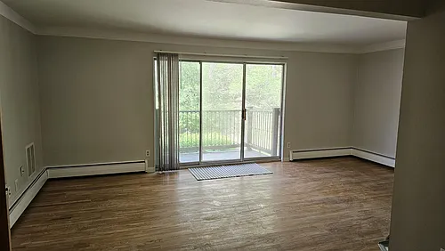1253 Island Dr #202 Photo 1