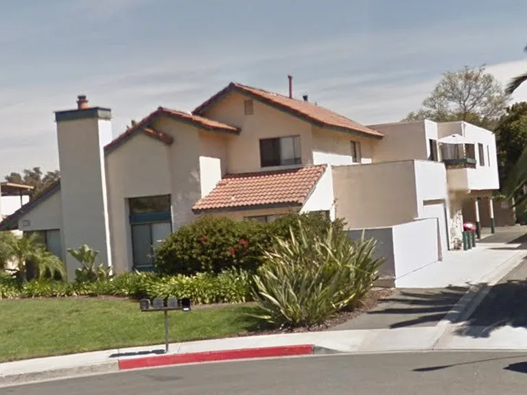 120 Avenida Las Brisas #B — Photo 1