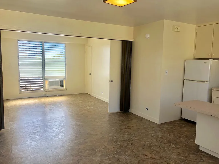 1469 Lusitana St #301 — Photo 3
