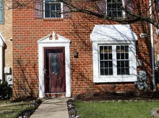 10 Marshs Victory Ct, Catonsville, MD 21228