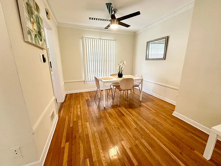 549 Kelton Ave — Photo 7
