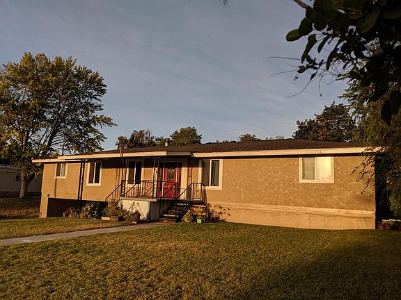2nd image of 465 N 61st Ave