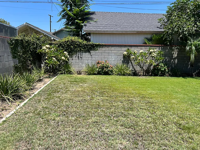 5471 Temple City Blvd — Photo 31