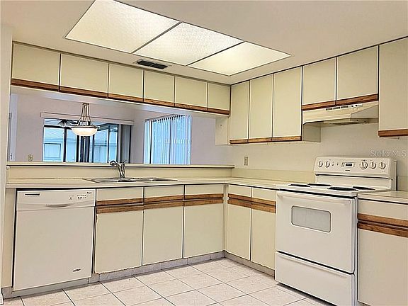 5th image of 2705 Countryside Blvd APT 108