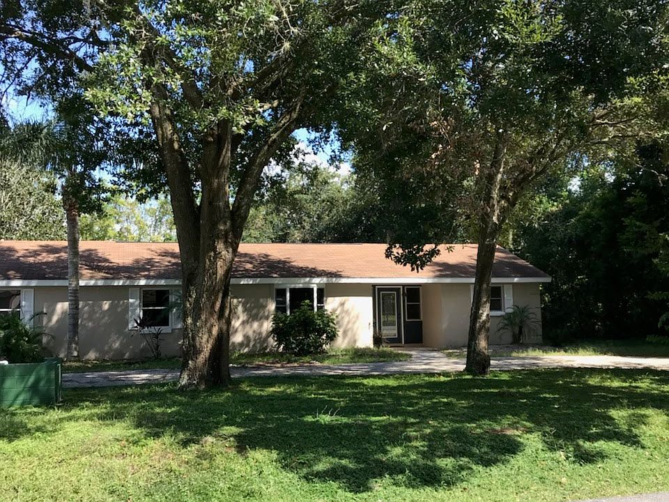 1st image of 235 Grande Vista St