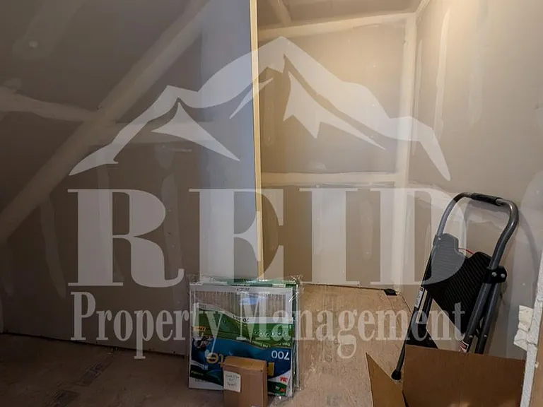 3887 Portside Dr — Photo 47