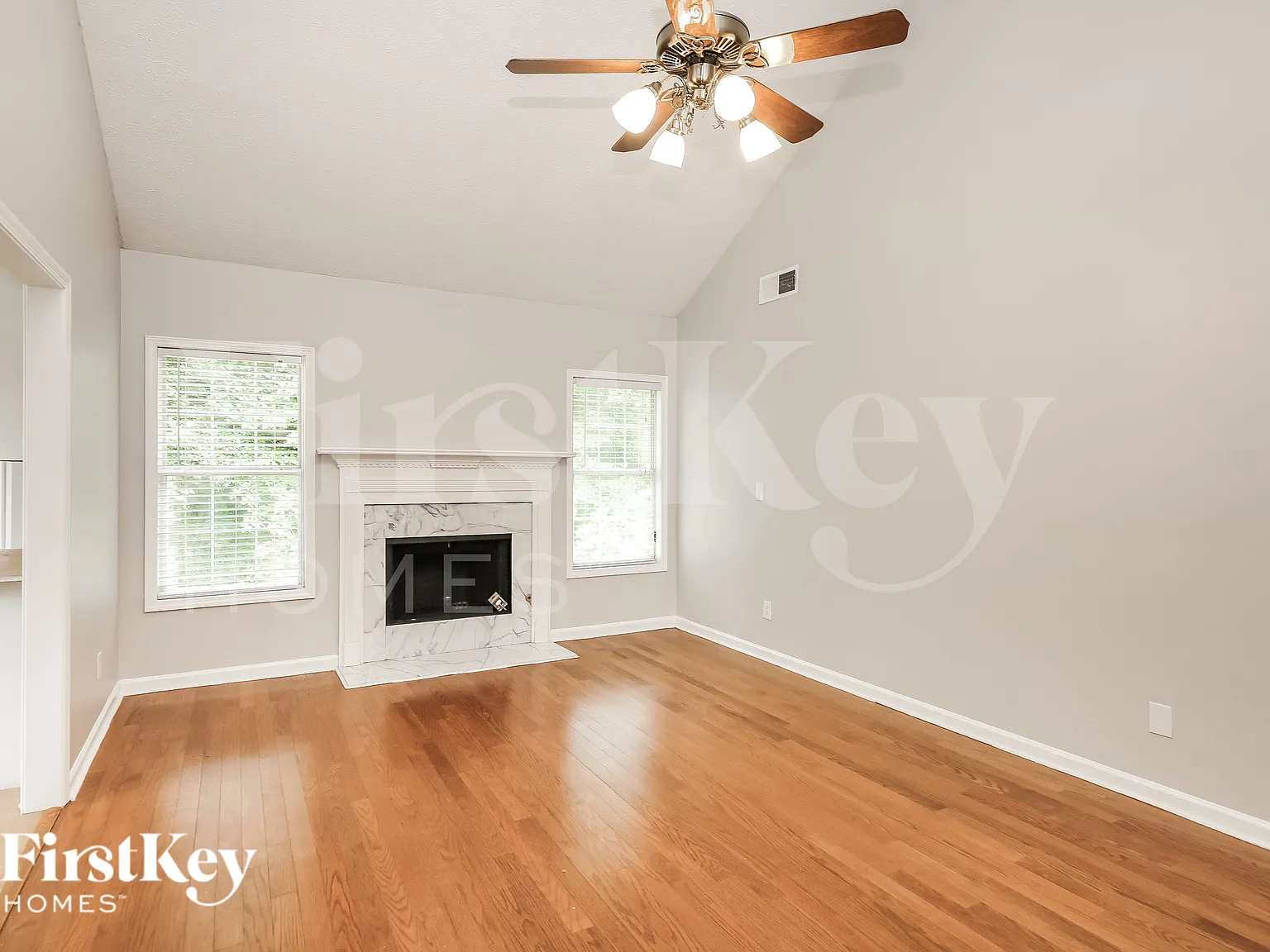 4 bed, 3.0 bath, 2853 sqft, $2,450 — Photo 2