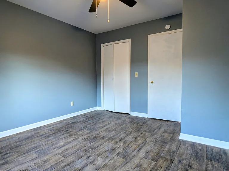 202 Paw Path Ln — Photo 18