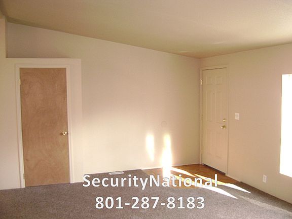 4th image of 1649 W Claybourne Ave
