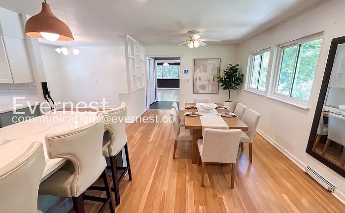 4 bed, 2.0 bath, 2494 sqft, $2,495 — Photo 4