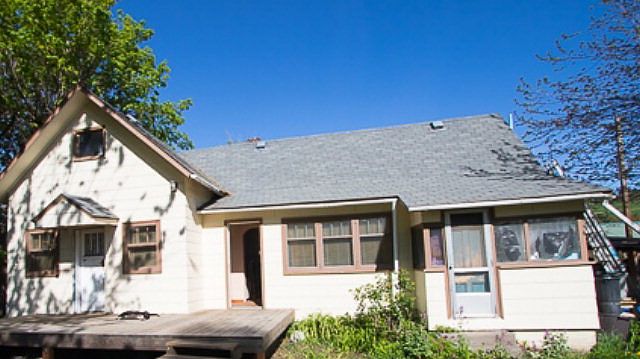 1st image of 300 E Dayton Ave