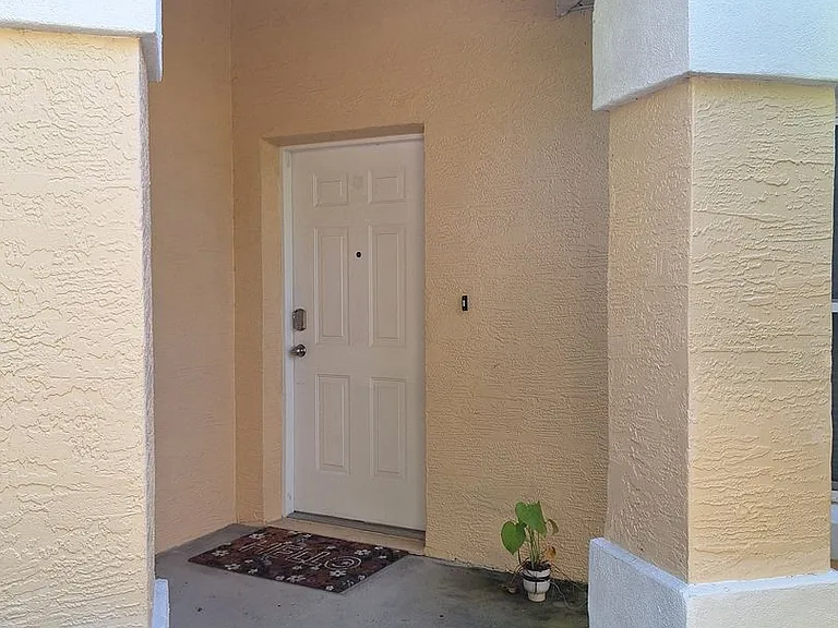 140 Turnbull Villas Cir — Photo 4