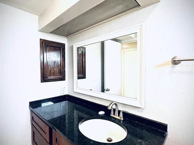 10543 Starcrest Dr #10543 — Photo 3