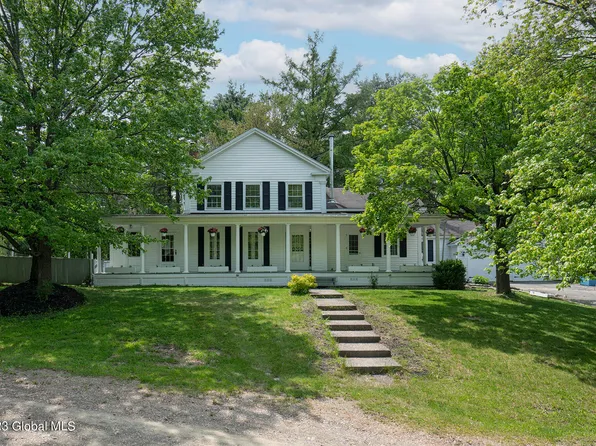 24 Ladds Way, Castleton, NY 12033