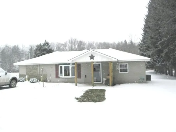 2001 State Route 49, Westfield, PA 16950