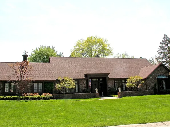 9679 Carnoustie Rd, Perrysburg, OH 43551