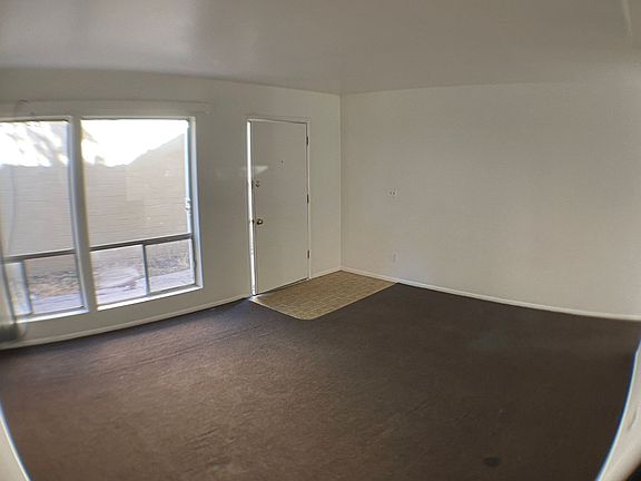 4th image of 3122 N Monte Vista Dr APT 29