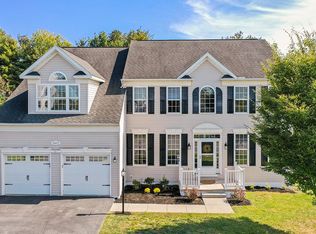 10217 Saddlebrooke Ln, Hagerstown, MD 21740