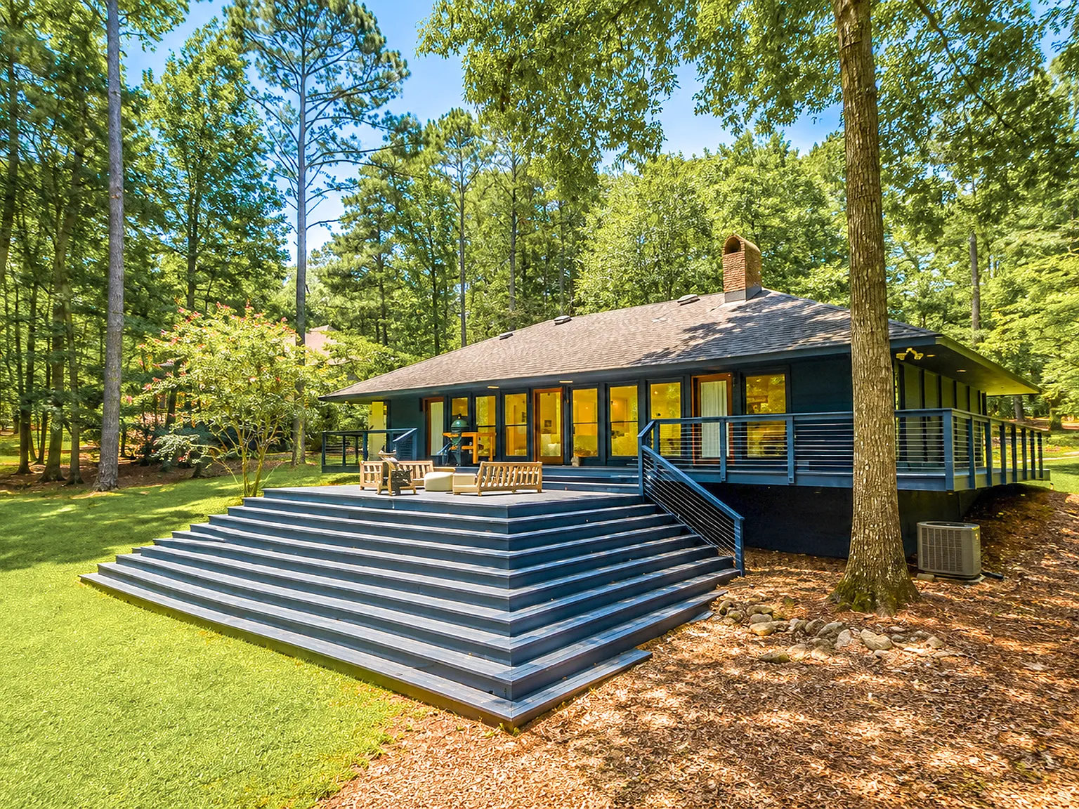 2 bed, 2.5 bath, $2,500 — Photo 3