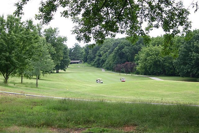 7 Golf Courses
