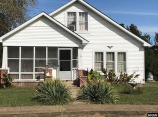 118 W Main St, Sharon, TN 38255