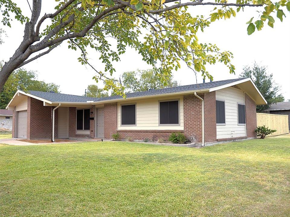 1st image of 2601 Town East Cir