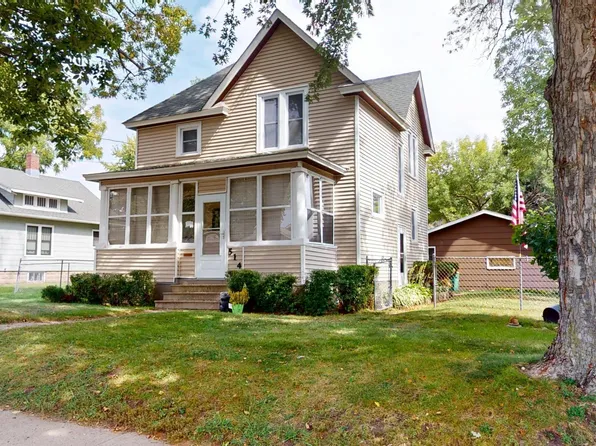 514 Raymond Ave, Albert Lea, MN 56007