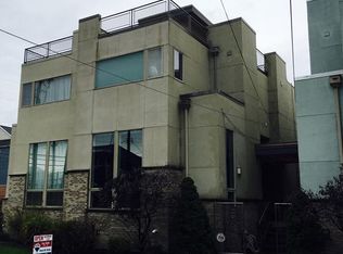 511 Literary Rd, Cleveland, OH 44113