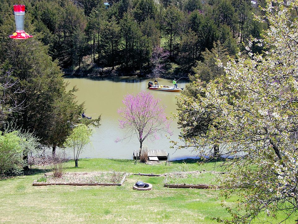 Kincaid Lakefront Home


