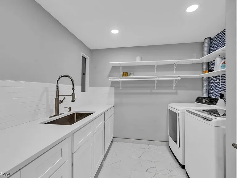 2702 Bridge Ave — Photo 16