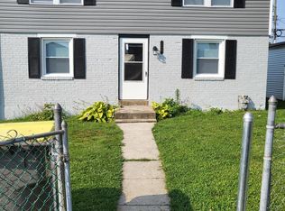 114 Delaware Dr, New Castle, DE 19720