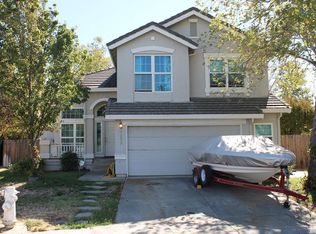 8898 Autumn Gold Ct, Elk Grove, CA 95624