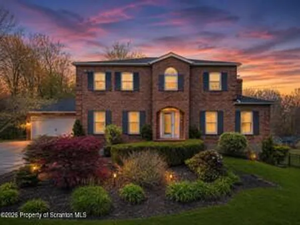 741 Jefferson Blvd, Jefferson Township, PA 18436