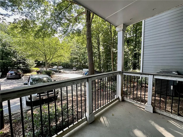 7101 Santa Fe Pkwy — Photo 4