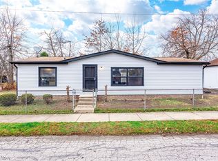 13617 Courtland Ave, Cleveland, OH