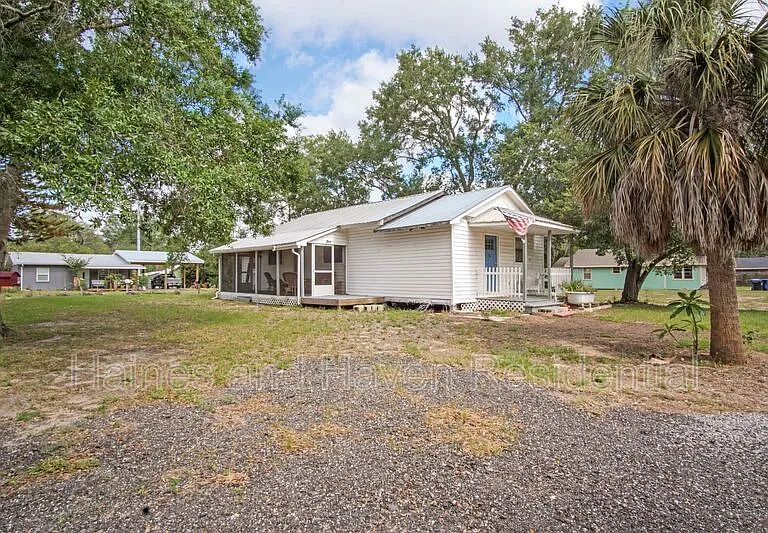 120 Chesney Blvd — Photo 5
