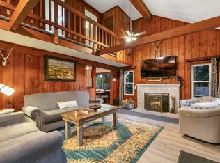 31788 Panorama Dr, Running Springs, CA 92382