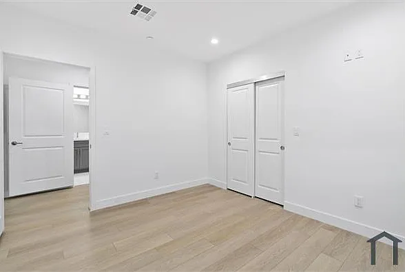 10609 S Inglewood Ave #1 — Photo 18