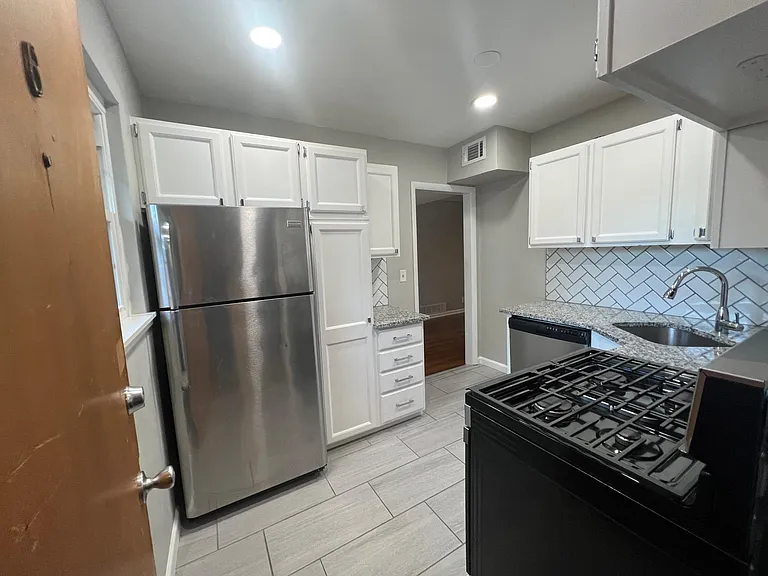 3660 Peachtree Rd NE #E6 — Photo 13