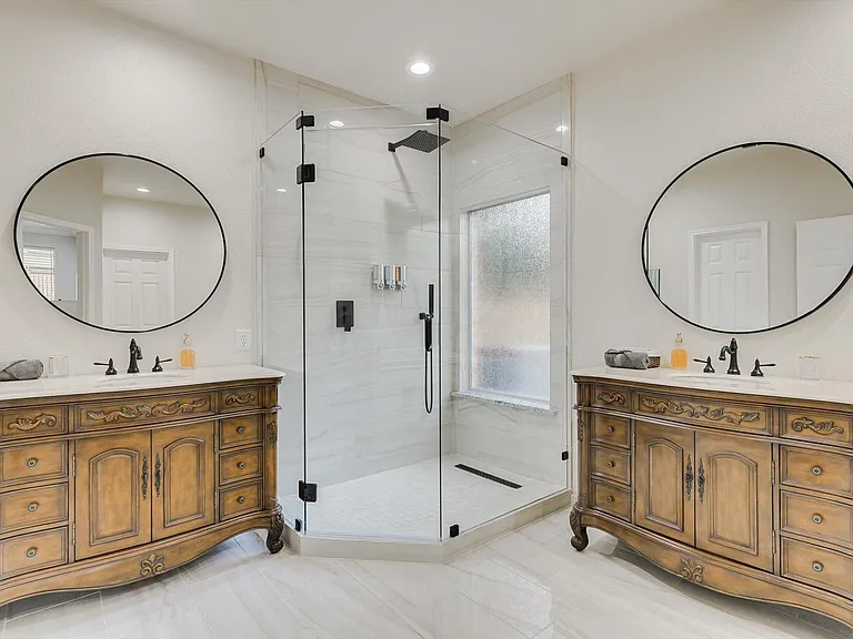 2313 Kingsley Dr — Photo 20