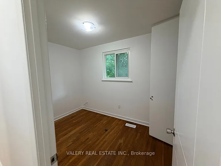 64 Lexington Ave #MAIN — Photo 31