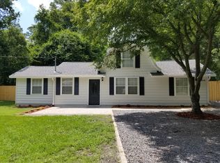 2555 Ebersol Rd, Jacksonville, FL 32216