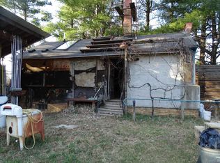 433 Coolbaugh Rd, Jackson, MI 49201
