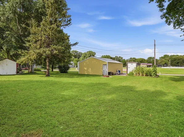 203 4th St, Danube, MN 56230