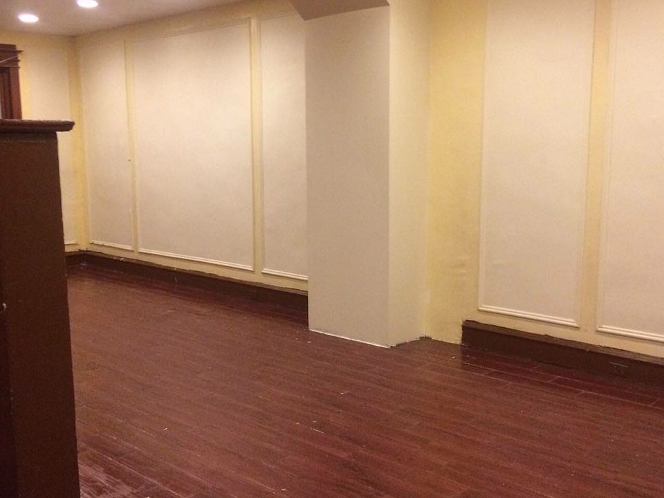 2nd image of 20 New St #House