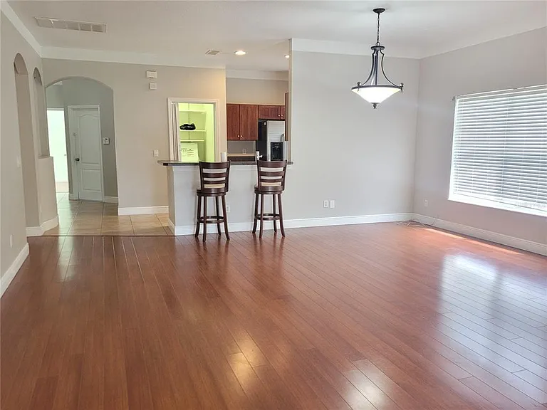 20722 Great Laurel Ave — Photo 7